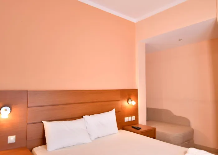 アパートホテル Aggelos *